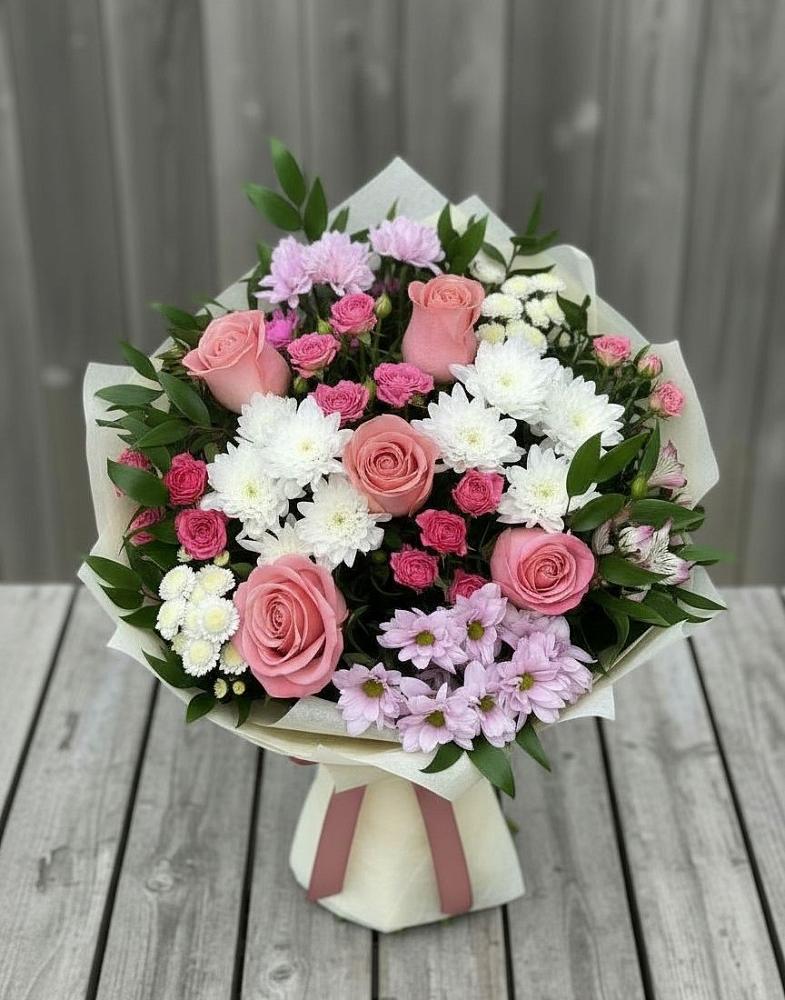 Букет цветов из: Альстромерии, Гвоздики, Розы и Хризантемы в Немчиново