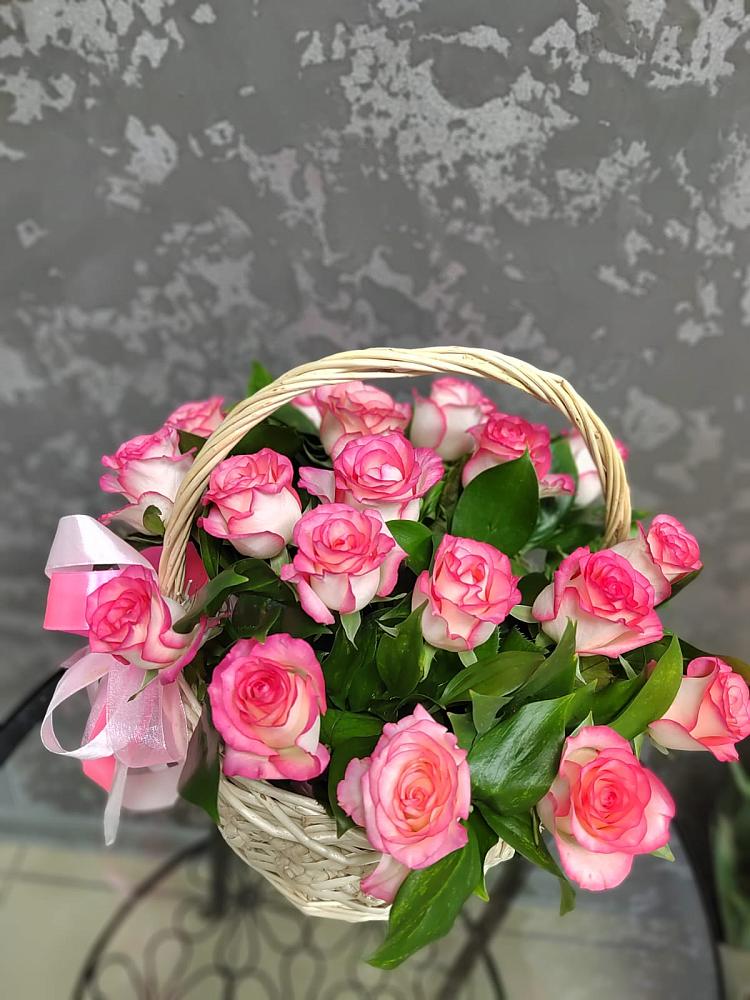 Цветочная композиция из Розы в корзине в Немчиново