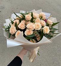 Букет Кремовые розы Латте в Немчиново