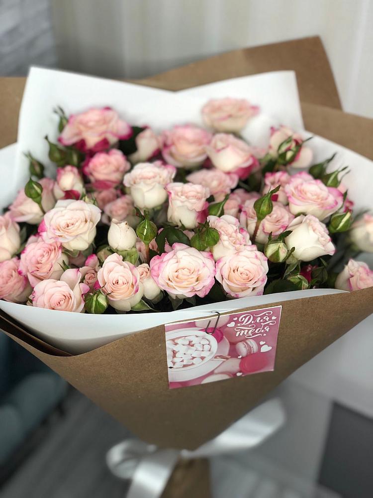 Букет цветов из: Розы в Немчиново