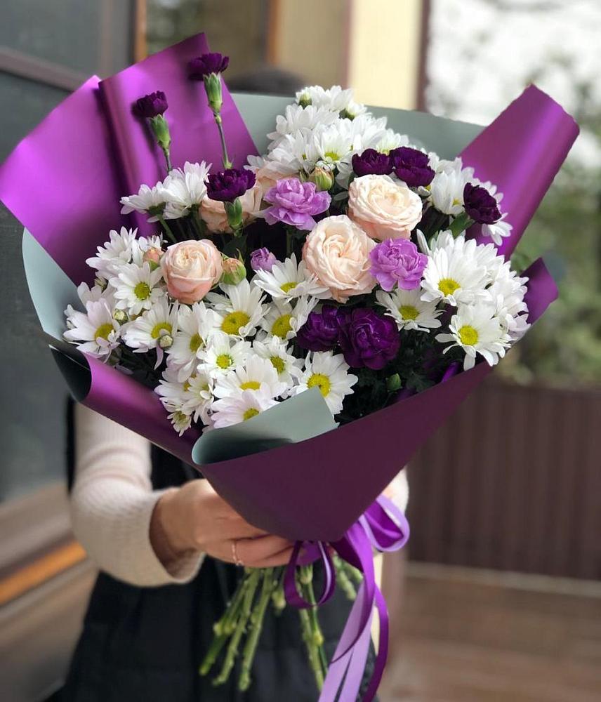 Букет цветов из: Хризантемы, Гвоздики и Розы в Немчиново