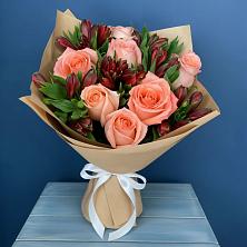 Букет цветов из:  Розы и Альстромерии в Немчиново