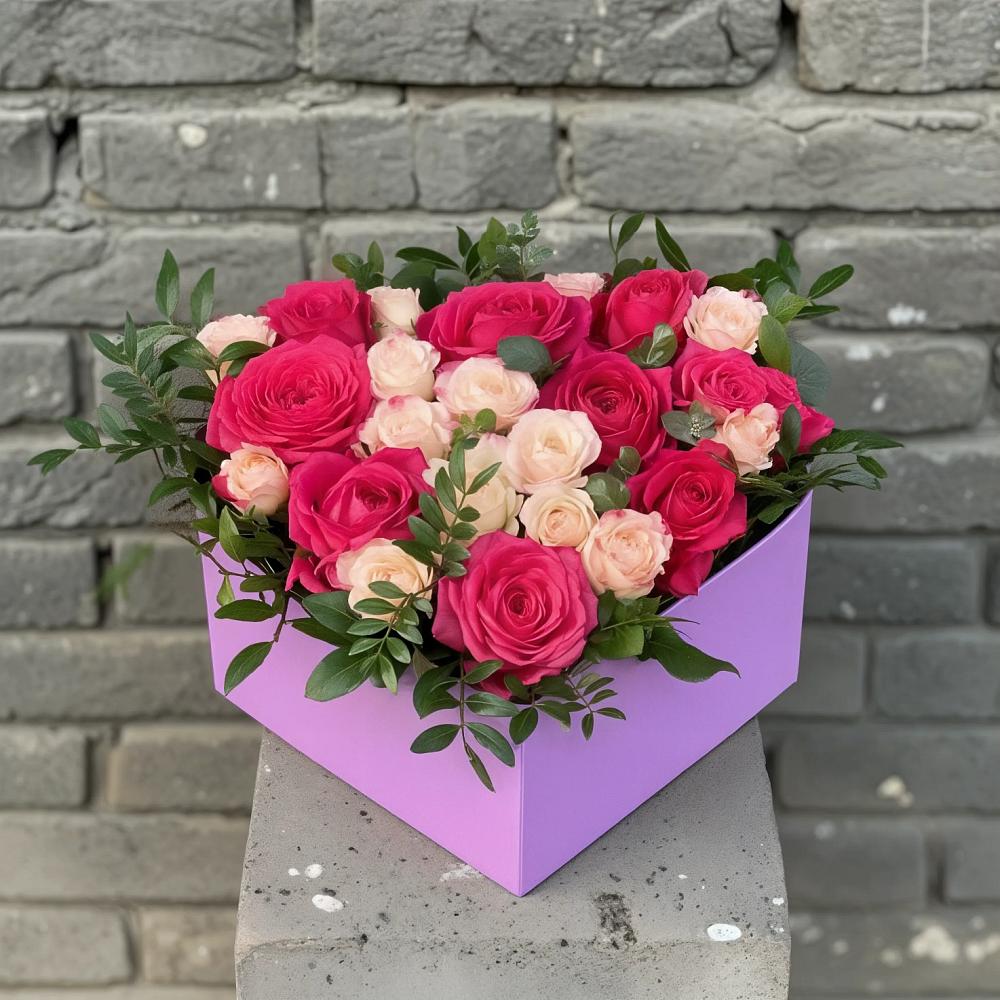Цветочная композиция из Розы в коробке в Немчиново