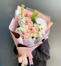 Букет цветов из:  Хризантемы и Розы в Немчиново