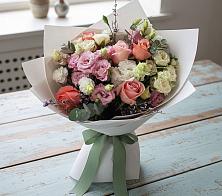 Букет цветов из:  Розы, Лизиантусы и Гвоздики в Немчиново