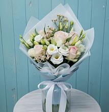 Букет цветов из:  Розы и Лизиантусы в Немчиново